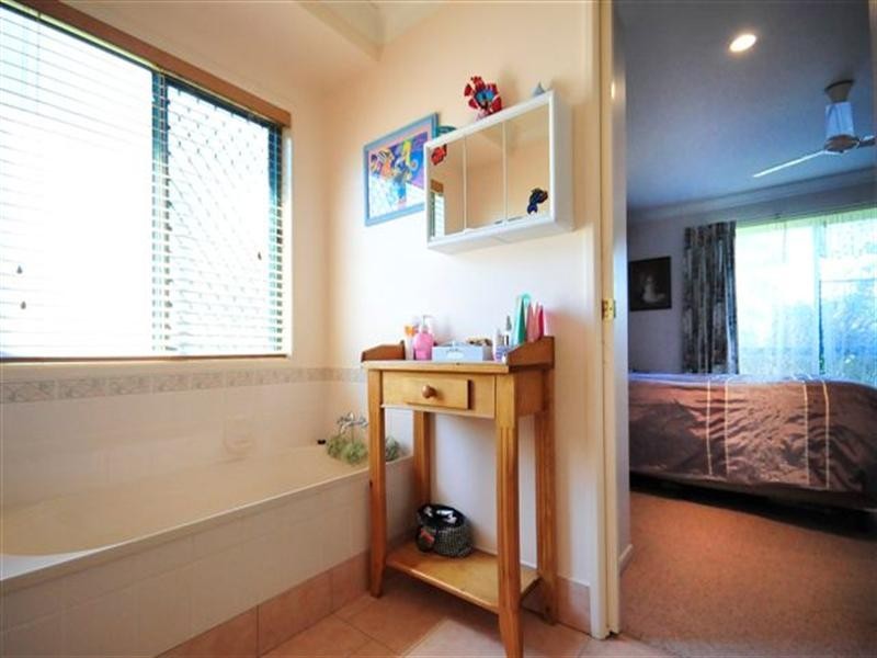11 Arcane Drive, Gowrie Junction QLD 4352