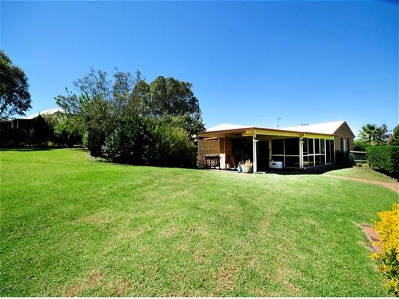 11 Arcane Drive, Gowrie Junction QLD 4352