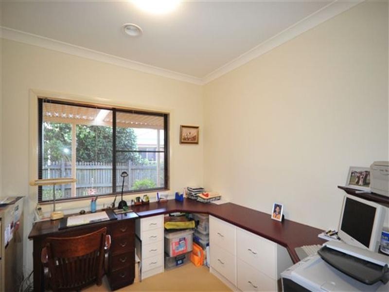 6 Spring Garden Court, Middle Ridge QLD 4350