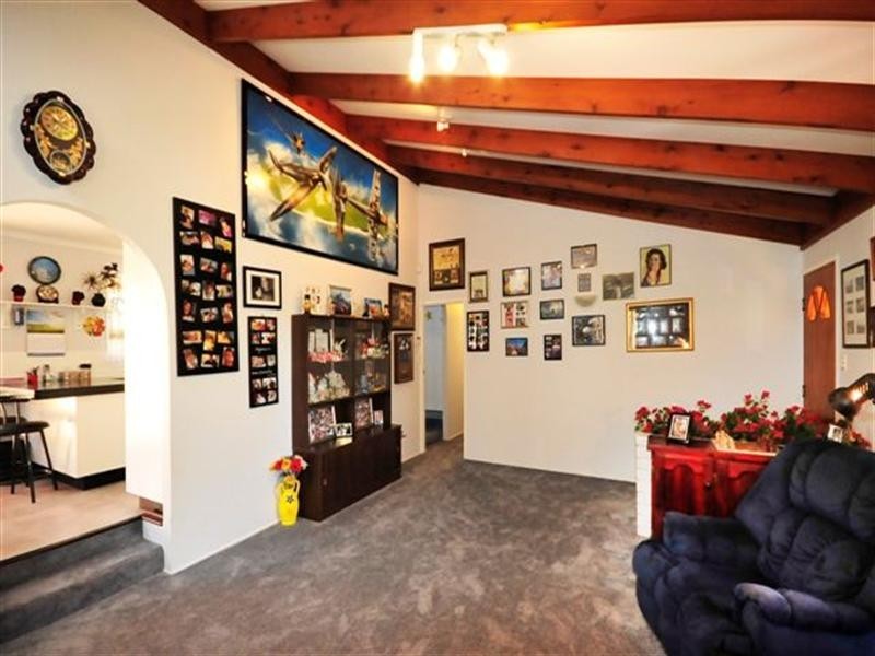 28 Champagne Crescent, Wilsonton Heights QLD 4350