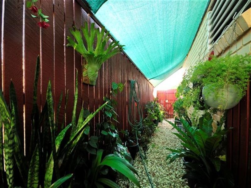 28 Champagne Crescent, Wilsonton Heights QLD 4350