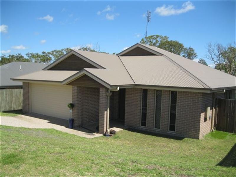 33 Sunset Drive, Glenvale QLD 4350