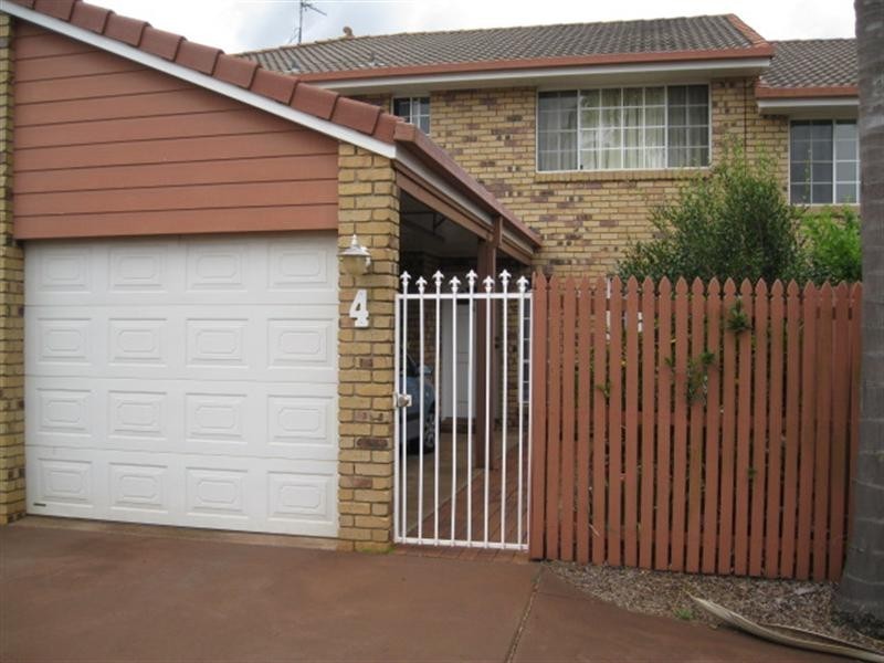 4/7-9 Danica Court, Kearneys Spring QLD 4350