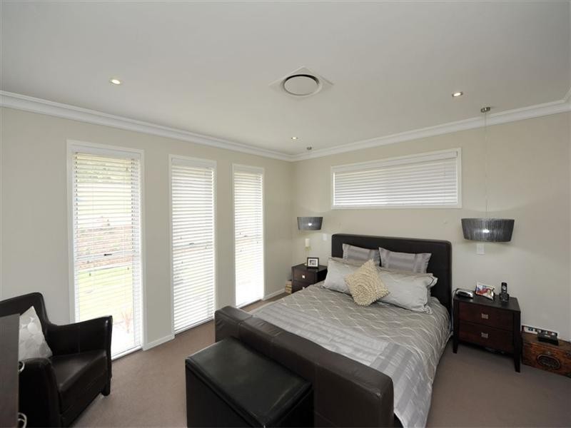 39 Catherine Crescent, Kingsthorpe QLD 4400