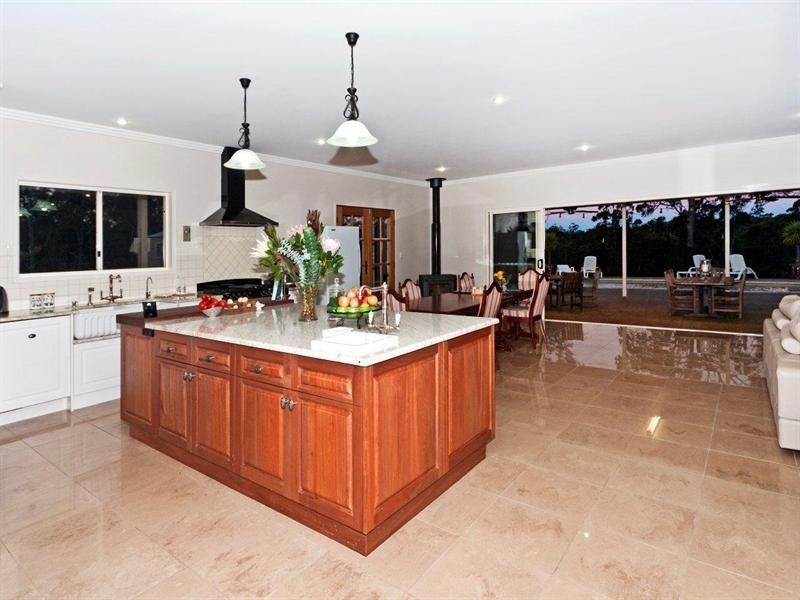 116 Church House Road, Ravensbourne QLD 4352