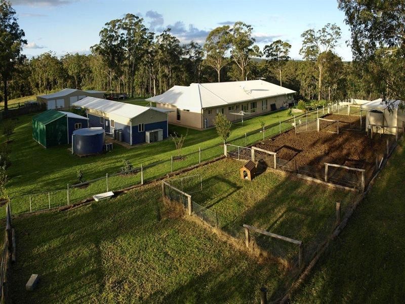 116 Church House Road, Ravensbourne QLD 4352