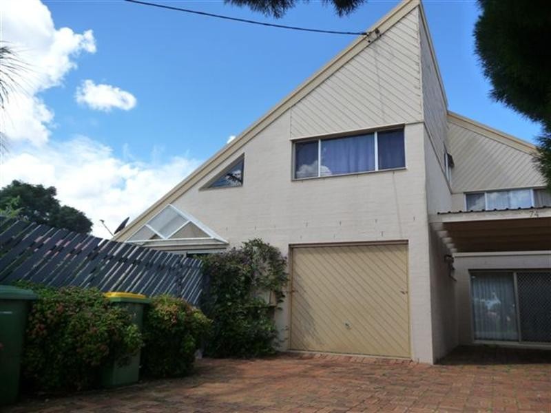 Unit 1, 74 Platz Street, Darling Heights QLD 4350