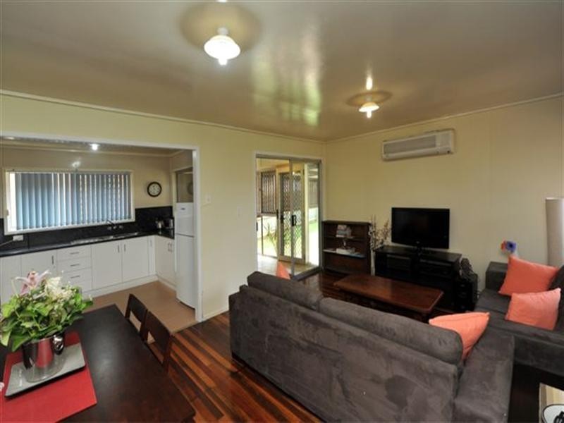 11 Mooney Street, Harlaxton QLD 4350