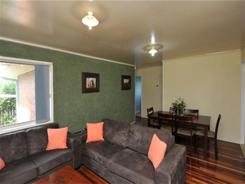 11 Mooney Street, Harlaxton QLD 4350