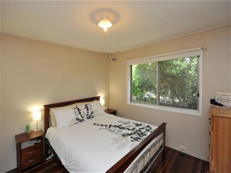 11 Mooney Street, Harlaxton QLD 4350