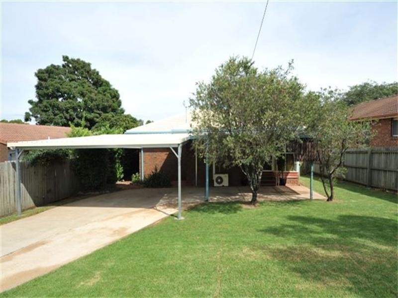 11 Mooney Street, Harlaxton QLD 4350