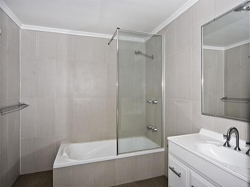 14 Sidney Street, North Toowoomba QLD 4350