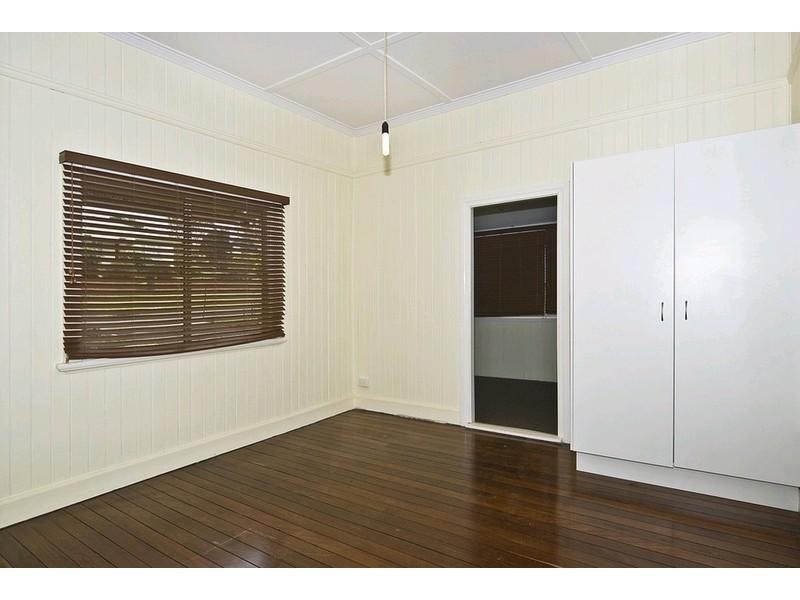 14 Sidney Street, North Toowoomba QLD 4350