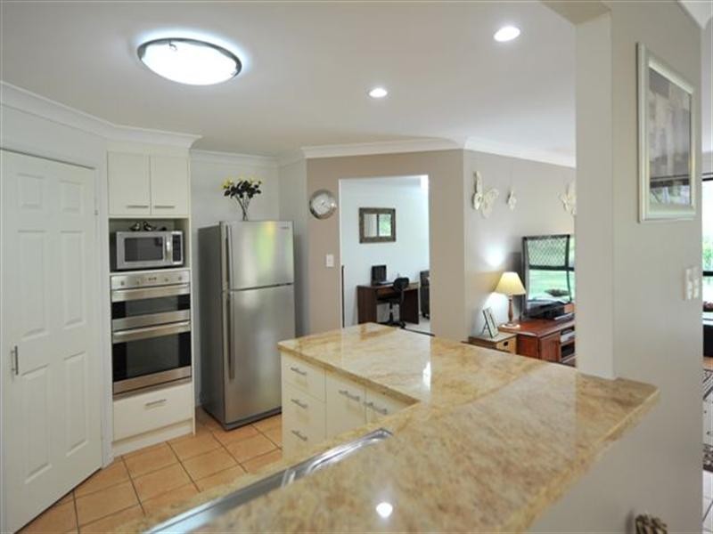 13 Rangeview Drive, Top Camp QLD 4350