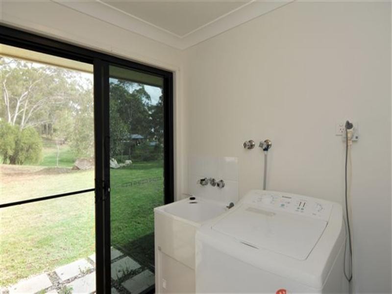 13 Rangeview Drive, Top Camp QLD 4350