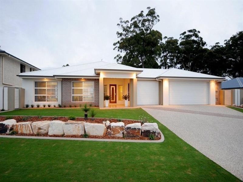 10 Saba Court, Middle Ridge QLD 4350