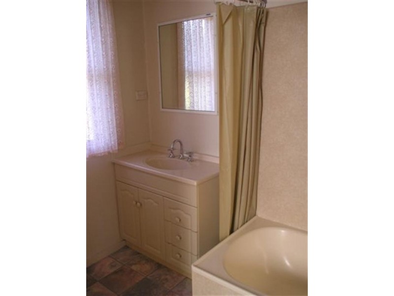 13 Leichney Street, South Toowoomba QLD 4350