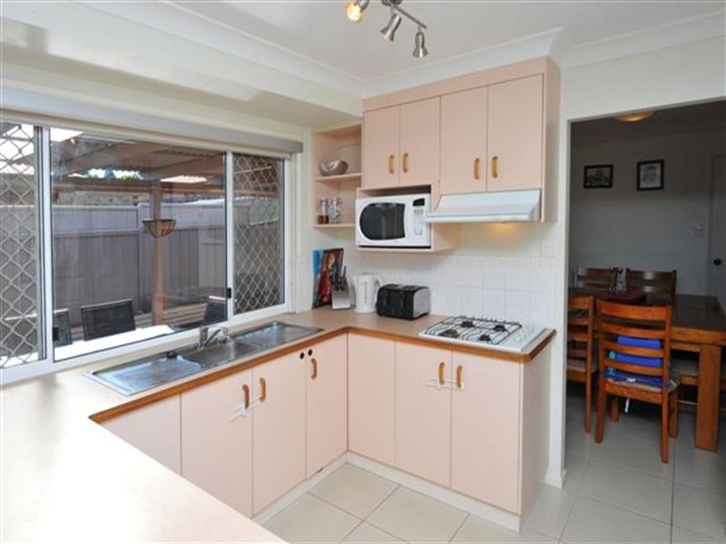 5 Silver Gum Court, Glenvale QLD 4350