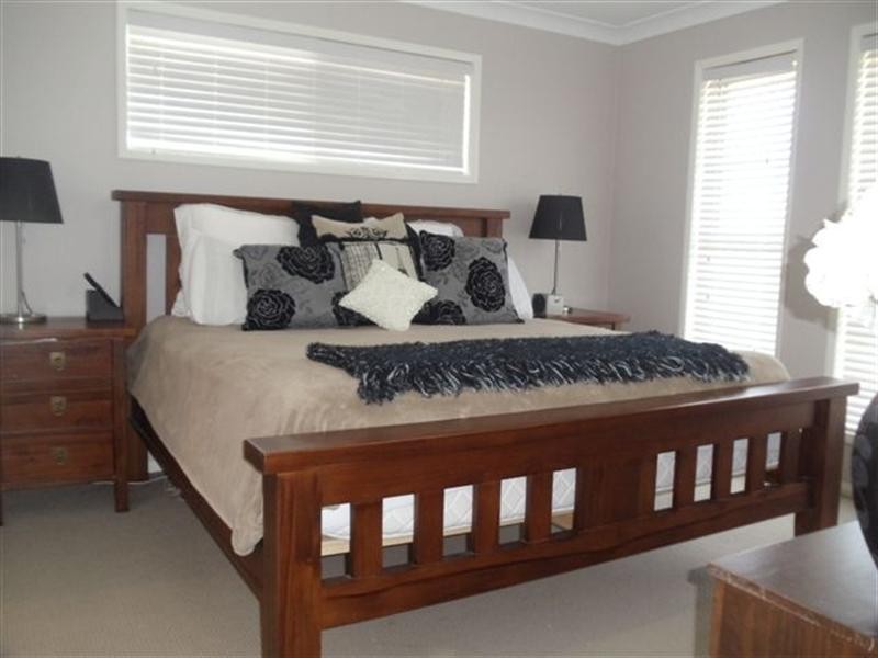 17 Edwin Street, Westbrook QLD 4350