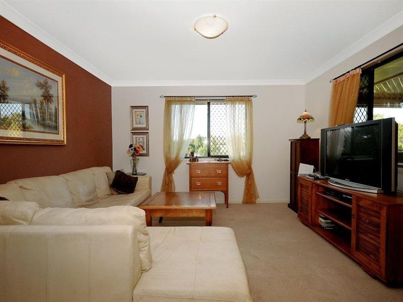 12 Glenmorgan Court, Glenvale QLD 4350