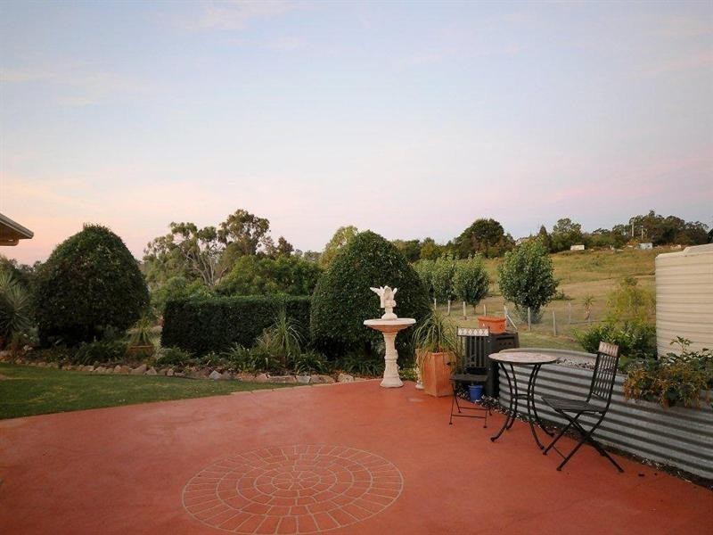 12 Glenmorgan Court, Glenvale QLD 4350
