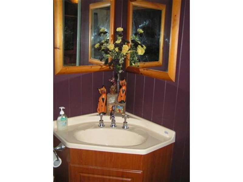 16 Dodd Street, Newtown QLD 4350