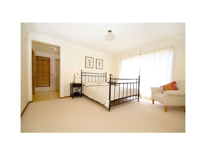 349 Ramsay Street, Middle Ridge QLD 4350