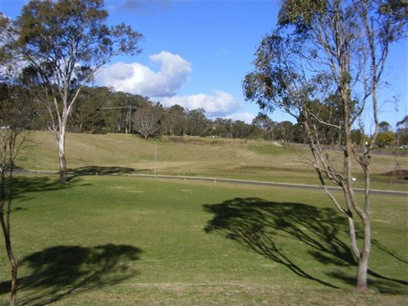 5 Carinya Drive, Hodgson Vale QLD 4352