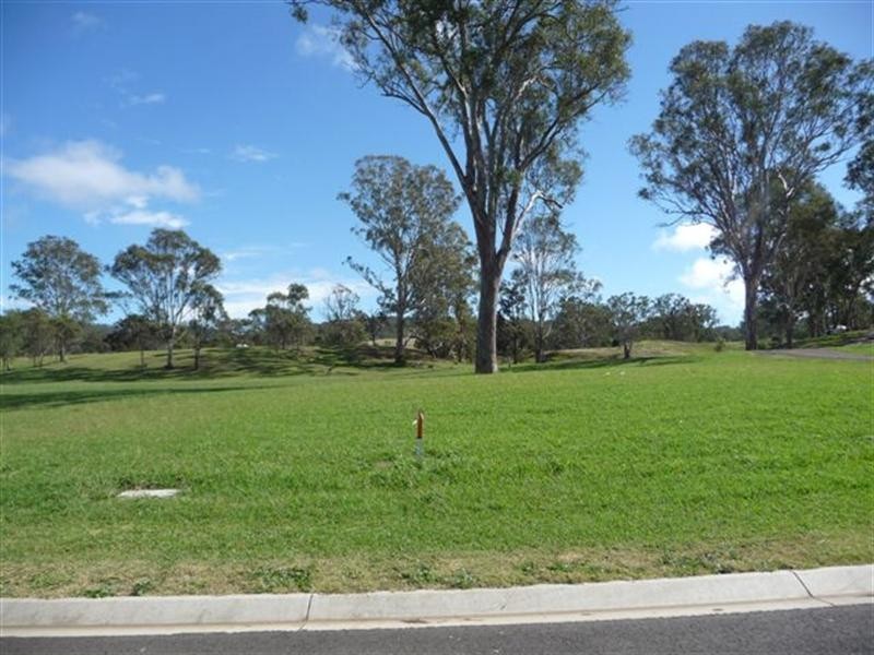 5 Carinya Drive, Hodgson Vale QLD 4352
