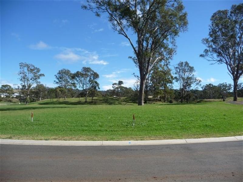 5 Carinya Drive, Hodgson Vale QLD 4352