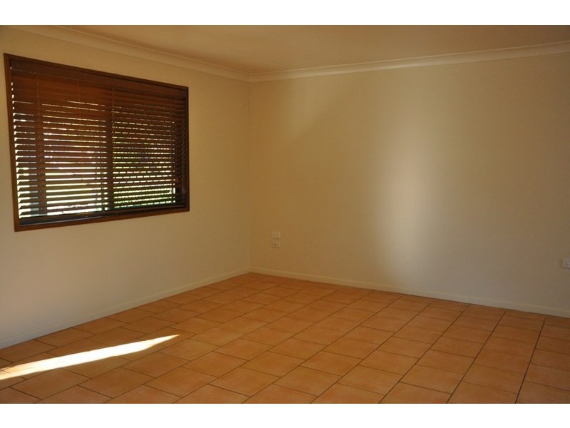 14 Agnes Street, Centenary Heights QLD 4350