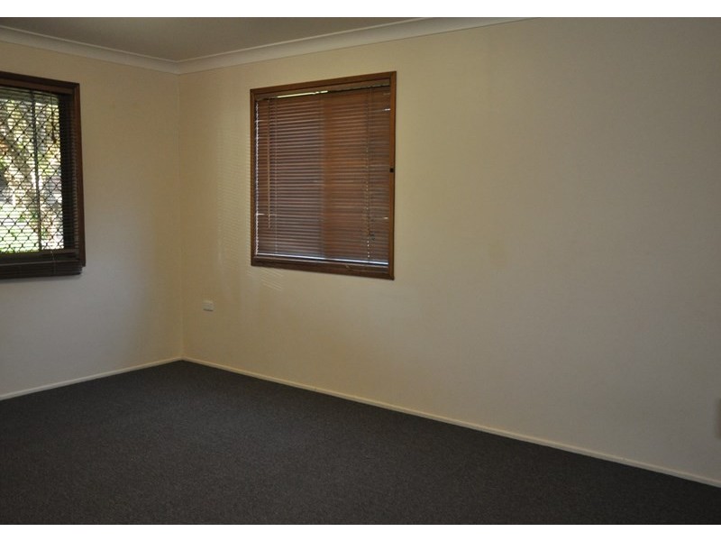 14 Agnes Street, Centenary Heights QLD 4350