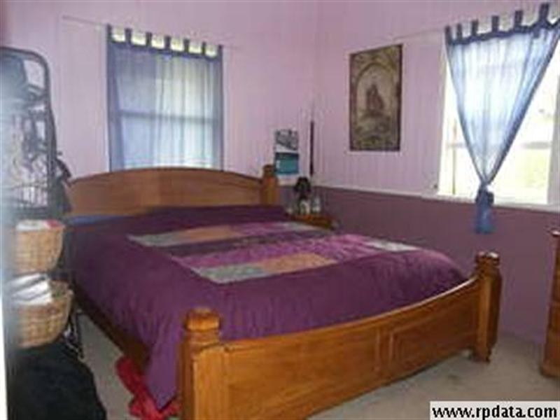 11 Seaton Street, South Toowoomba QLD 4350