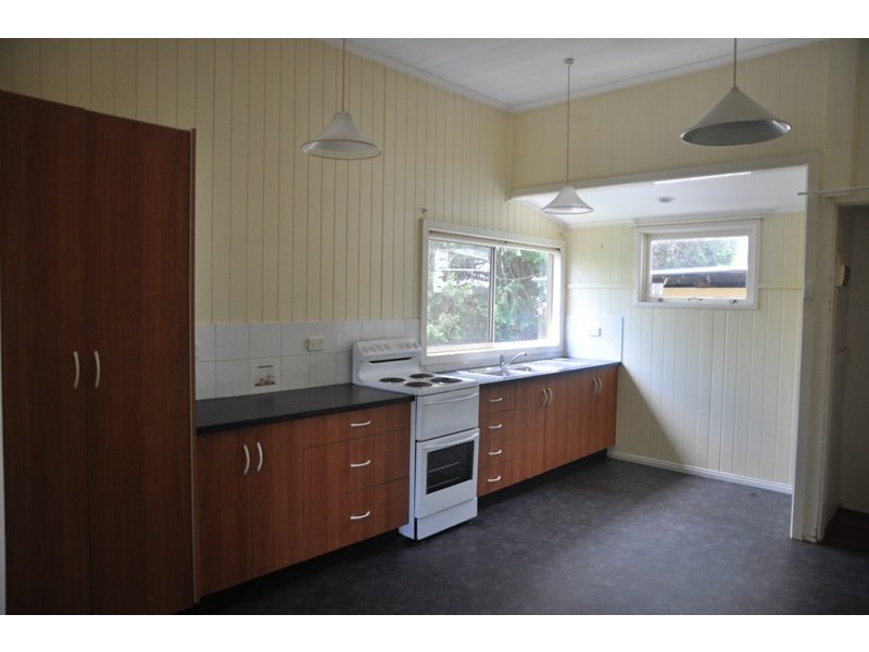 9 Boland Street, North Toowoomba QLD 4350