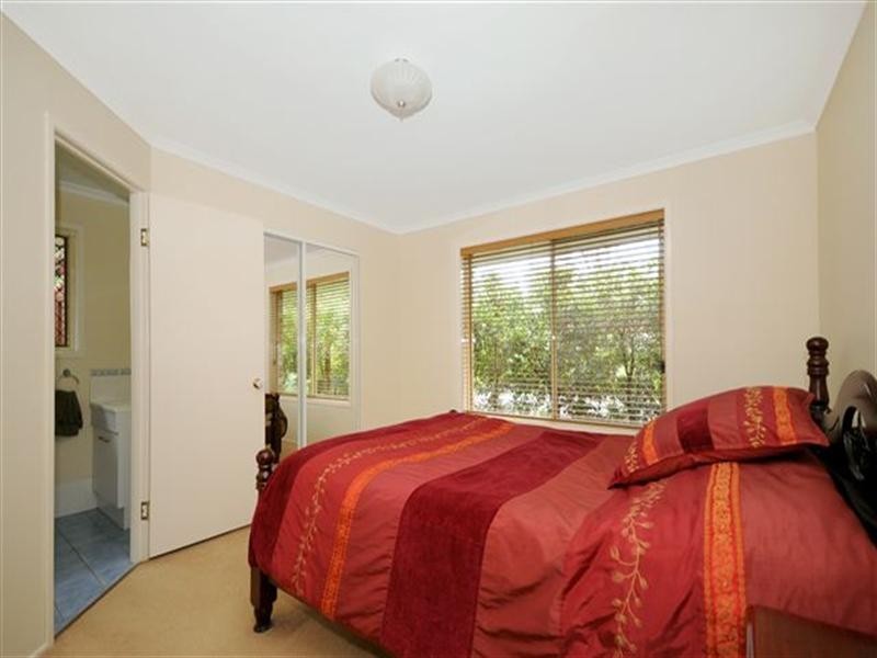 26 Kennedy Street, Cabarlah QLD 4352