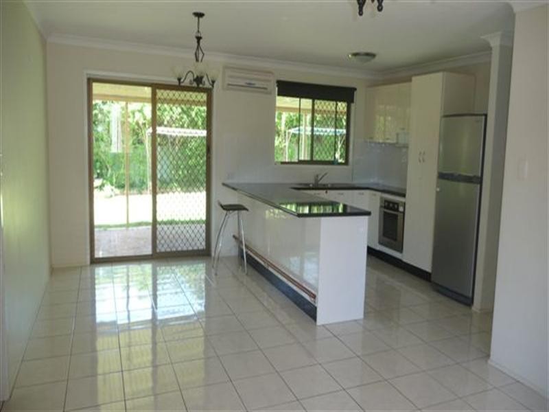 Unit 2, 72 Ramsay Street, Centenary Heights QLD 4350