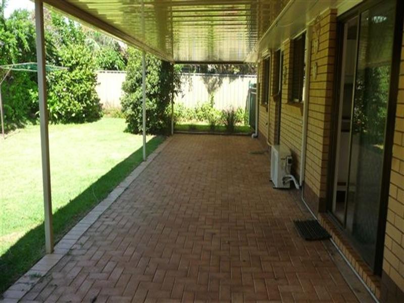 Unit 2, 72 Ramsay Street, Centenary Heights QLD 4350