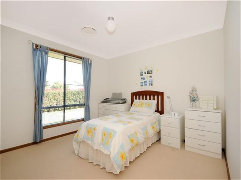 1 Emily Court, Highfields QLD 4352