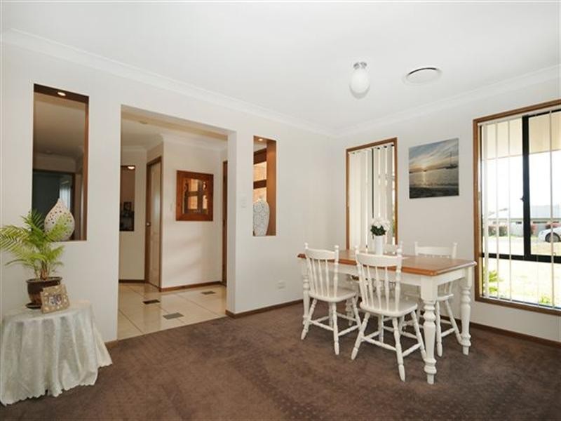 1 Emily Court, Highfields QLD 4352