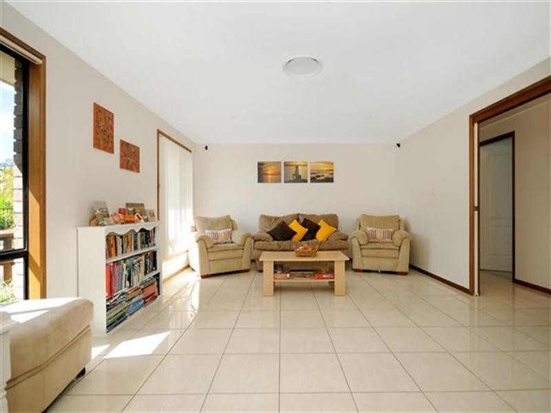 1 Emily Court, Highfields QLD 4352