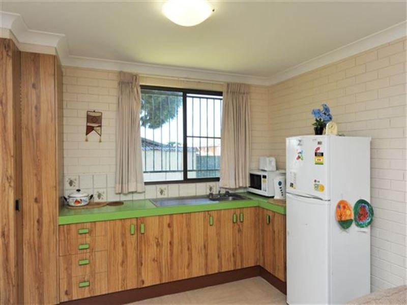 Unit 1, 43 Charnley Street, Kearneys Spring QLD 4350