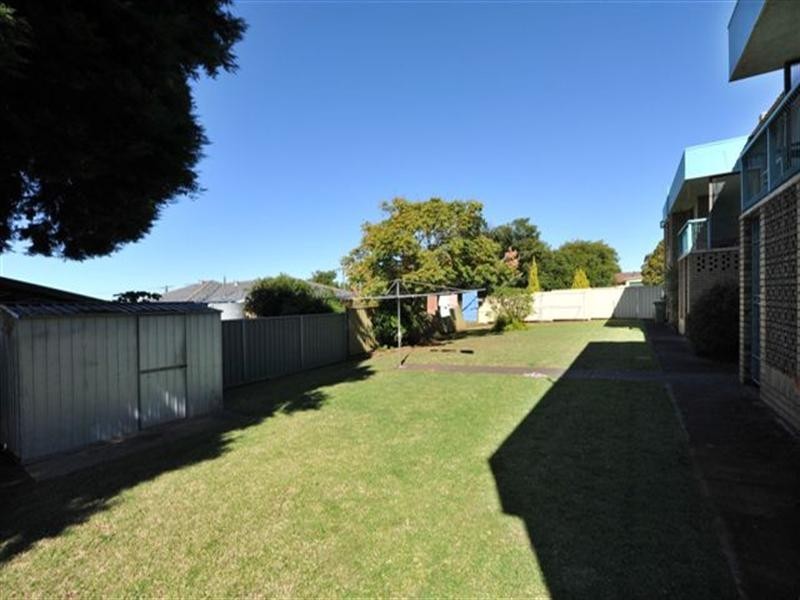 Unit 1, 43 Charnley Street, Kearneys Spring QLD 4350