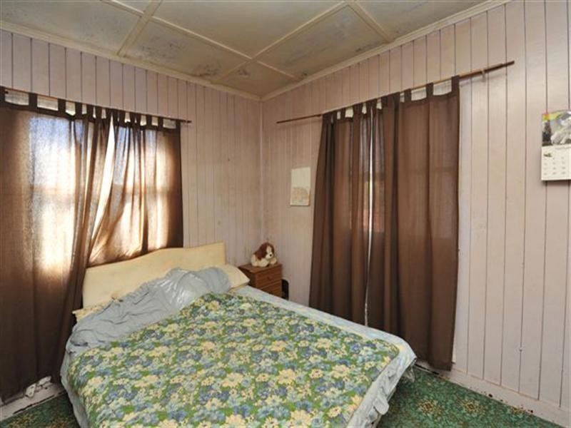 12 Hagan Street, North Toowoomba QLD 4350