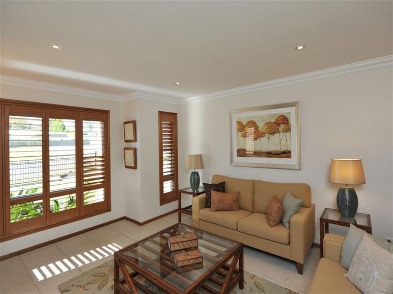 375 Mackenzie Street, Middle Ridge QLD 4350