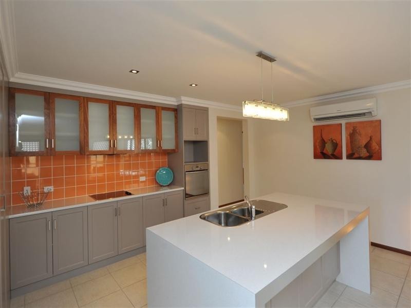 375 Mackenzie Street, Middle Ridge QLD 4350