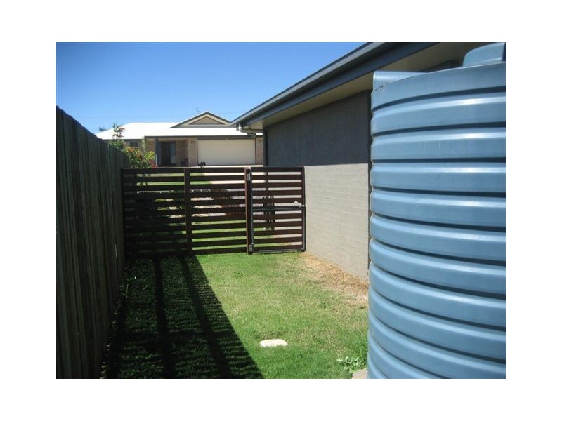 13 Shelton Crescent, Kearneys Spring QLD 4350