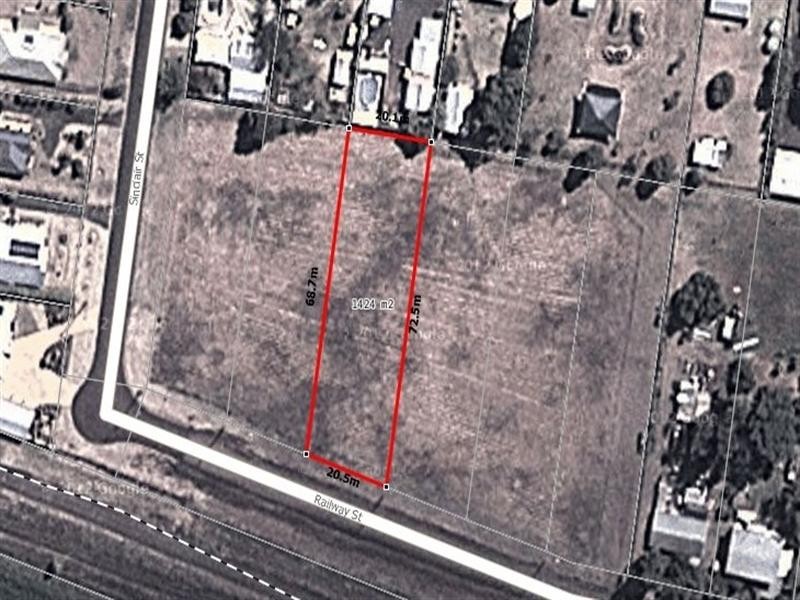 17 Railway Street, Wyreema QLD 4352