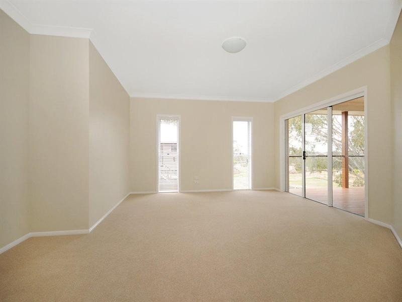 2 Sawyers Court, Gowrie Junction QLD 4352