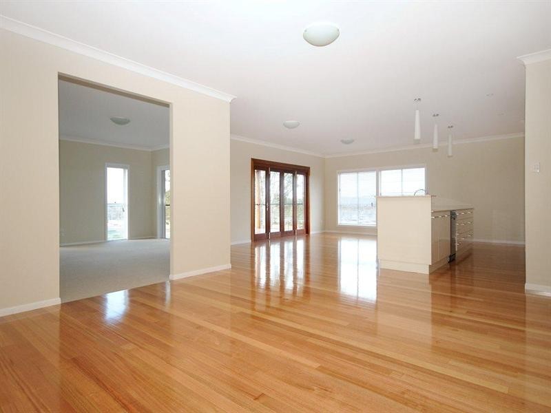 2 Sawyers Court, Gowrie Junction QLD 4352