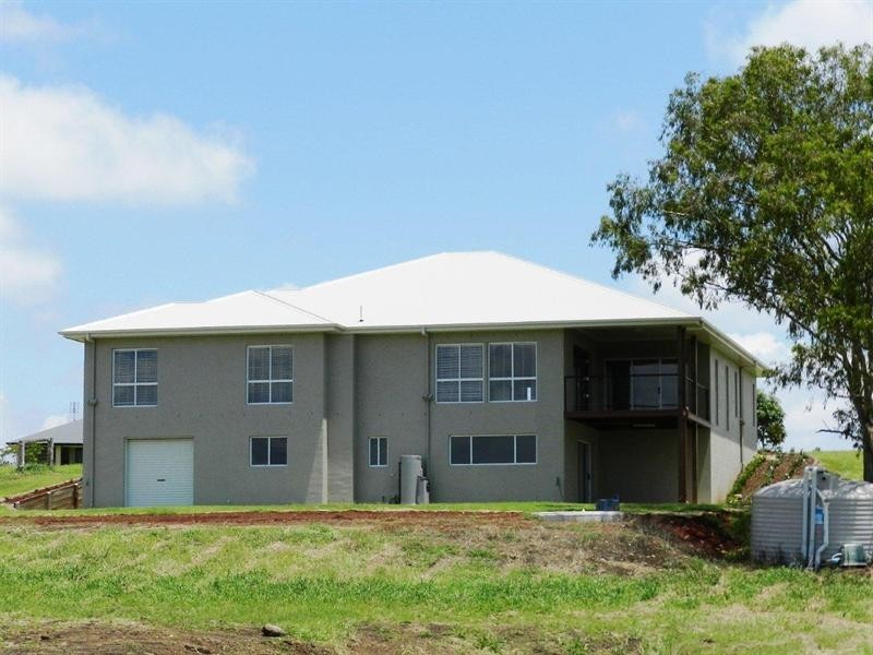 2 Sawyers Court, Gowrie Junction QLD 4352